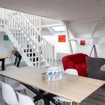 Le Loft Des Artistes - Repas & Vins Possibles Sur Demande Apartamento Sainte-Savine Exterior foto